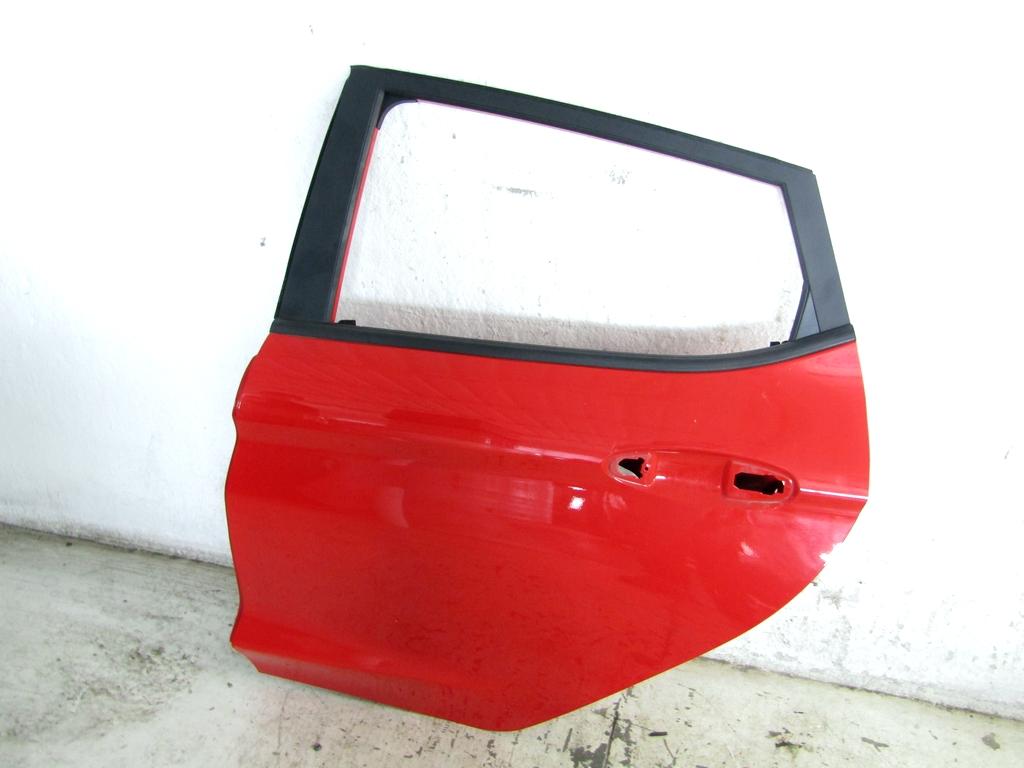 2085210 PORTA POSTERIORE SINISTRA FORD FIESTA 1.5 D 63KW 6M 5P (2020) RICAMBIO USATO