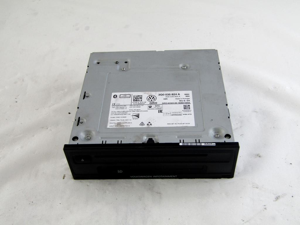 3Q0035824A CENTRALINA LETTORE CD SISTEMA MULTIMEDIALE VOLKSWAGEN GOLF 7 2.0 D 110KW 6M 5P (2016) RICAMBIO USATO CON LETTORE SD