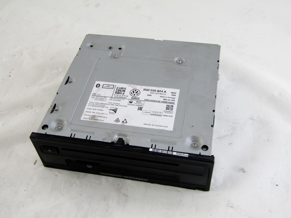 3Q0035824A CENTRALINA LETTORE CD SISTEMA MULTIMEDIALE VOLKSWAGEN GOLF 7 2.0 D 110KW 6M 5P (2016) RICAMBIO USATO CON LETTORE SD