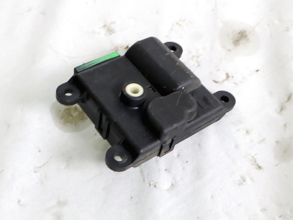0B060-30840 MOTORINO SCATOLA RISCALDAMENTO HONDA CIVIC 1.7 D 74KW 5M 5P (2005) RICAMBIO USATO 
