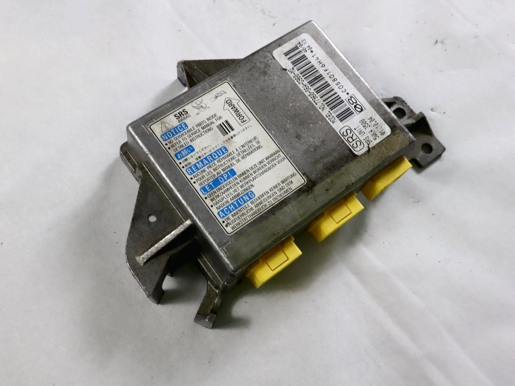 77960-S6A-G960 KIT AIRBAG HONDA CIVIC 1.7 D 74KW 5M 5P (2005) RICAMBIO USATO CON CENTRALINA AIRBAG, AIRBAG VOLANTE, AIRBAG PASSEGGERO, PRETENSIONATORE CINTURE DI SICUREZZA 77800-S6D-G111