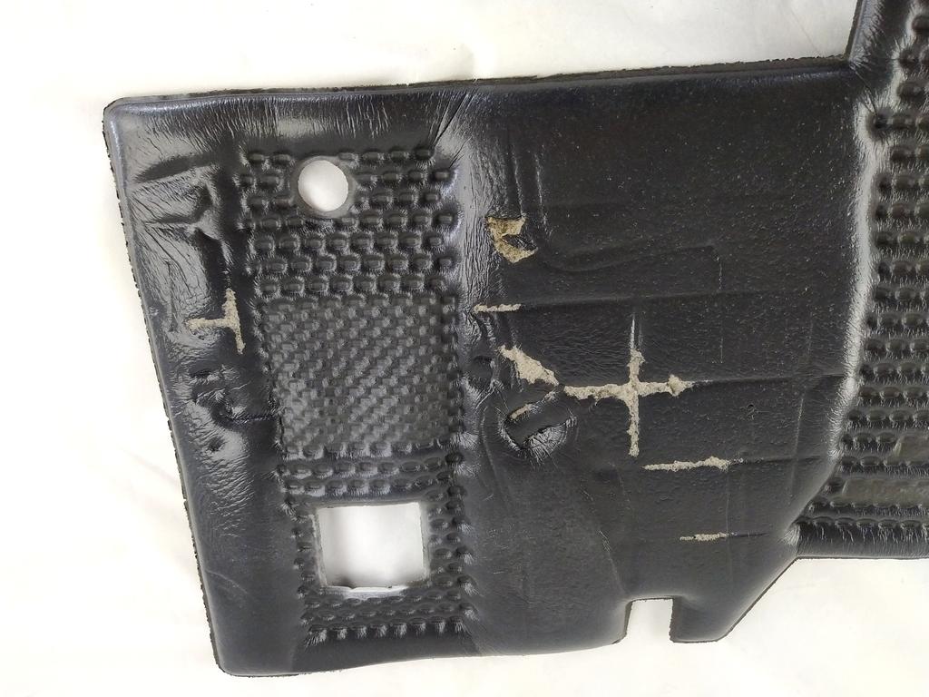 3W8867097A RIVESTIMENTO INSONORIZZANTE SUPERIORE BAGAGLIAIO BENTLEY CONTINENTAL GT 4.0 B 388KW AUT 2P (2016) RICAMBIO USATO