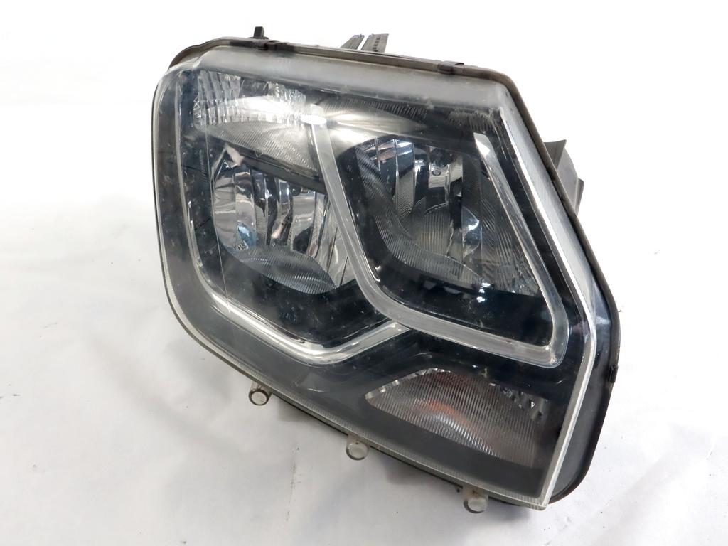 260100156R FARO ANTERIORE DESTRO DACIA DUSTER 1.6 G 84KW 5M 5P (2017) RICAMBIO USATO SUPPORTI DANNEGGIATI