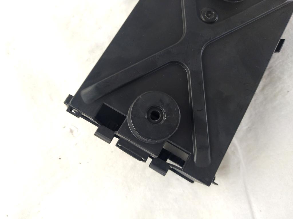 3D0903145D SUPPORTO CENTRALINA BENTLEY CONTINENTAL GT 4.0 B 388KW 4X4 AUT 2P (2016) RICAMBIO USATO