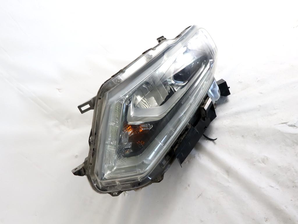 260604CC6C FARO FANALE ANTERIORE SINISTRO LED NISSAN X-TRAIL T32 R 1.6 D 4X4 96KW 6M 5P (2018) RICAMBIO USATO 