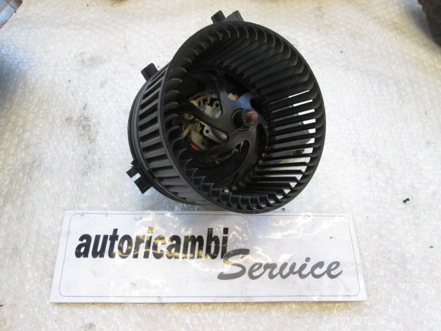 VENTILATOR  KABINE  OEM N. 1J1819021A ORIGINAL REZERVNI DEL VOLKSWAGEN GOLF IV 1J1 1E7 1J5 MK4 BER/SW (1998 - 2004) BENZINA LETNIK 1999