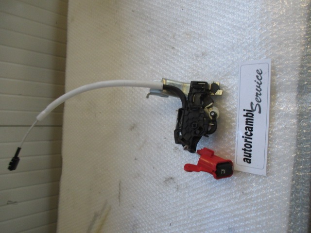KONZOLE IN SINE SEDEZEV OEM N. 883910003R ORIGINAL REZERVNI DEL RENAULT LAGUNA BT0/1 KT0/1 MK3 BER/SW (10/2007 - 08/2010) DIESEL LETNIK 2011