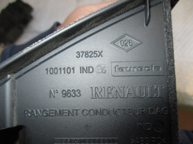 PREDAL ZA DOKUMENTE OEM N. 1001101 ORIGINAL REZERVNI DEL RENAULT LAGUNA BT0/1 KT0/1 MK3 BER/SW (10/2007 - 08/2010) DIESEL LETNIK 2011