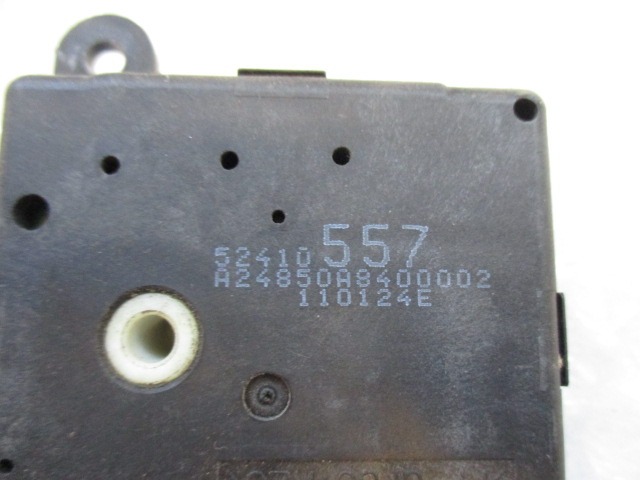 MOTORCEK OGREVANJA OEM N. 52410557 ORIGINAL REZERVNI DEL RENAULT LAGUNA BT0/1 KT0/1 MK3 BER/SW (10/2007 - 08/2010) DIESEL LETNIK 2011