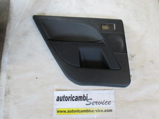 VRATNI PANEL OEM N. PNPSTFDMONDEOBWYMK2SW5P ORIGINAL REZERVNI DEL FORD MONDEO B5Y B4Y BWY MK2 BER/SW (2000 - 2007) DIESEL LETNIK 2006