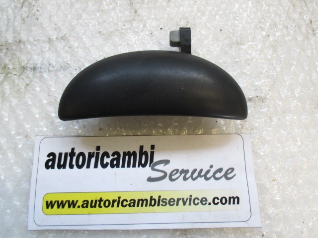 ZUNANJA KLJUKA ZADNJA LEVA VRATA OEM N. 815700H010 ORIGINAL REZERVNI DEL TOYOTA AYGO B1 (2005 - 2009) BENZINA LETNIK 2007
