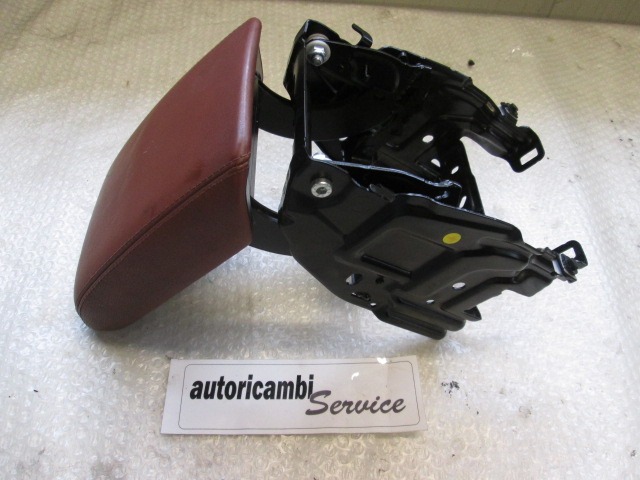 SREDINSKA KONZOLA OEM N. 8K0864207C25D  ORIGINAL REZERVNI DEL AUDI A4 B8 8K2 BER/SW/CABRIO (2007 - 11/2015) DIESEL LETNIK 2008