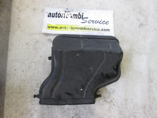 FILTAR ZRAKA OEM N. 8200723488 ORIGINAL REZERVNI DEL RENAULT ESPACE / GRAND ESPACE JK0/1 MK4 (05/2003 - 08/2006) DIESEL LETNIK 2004