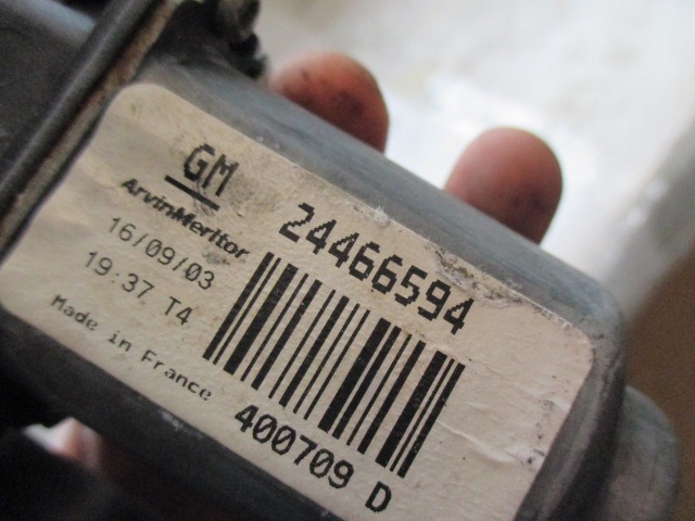 DVIZNI MEHANIZEM SPREDNIH STEKEL  OEM N. 24466594 ORIGINAL REZERVNI DEL OPEL CORSA C X01 R (2004 - 10/2006) DIESEL LETNIK 2003