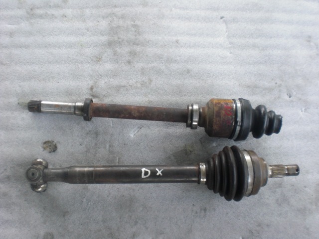 DESNA SPREDNJA POGONSKA GRED  OEM N.  ORIGINAL REZERVNI DEL PEUGEOT 307 3A/B/C/E/H BER/SW/CABRIO (2001 - 2009) DIESEL LETNIK 2001