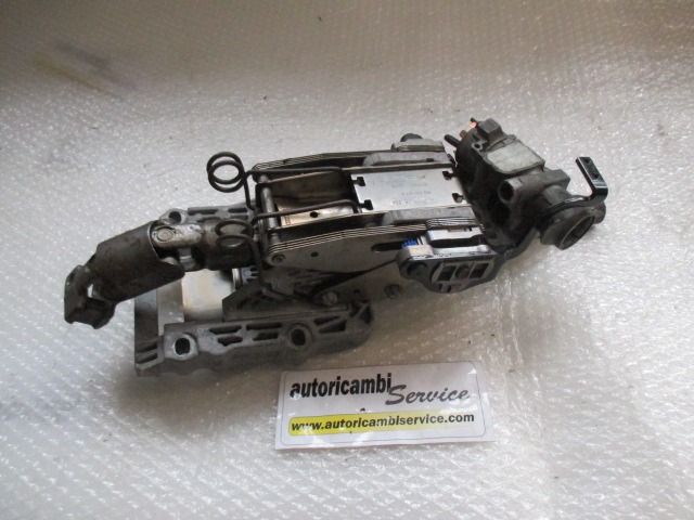 VOLANSKI DROG OEM N. 10551503 ORIGINAL REZERVNI DEL AUDI A6 C5 R 4B5 4B2 BER/SW/ALLROAD (2001 - 2004)DIESEL LETNIK 2004