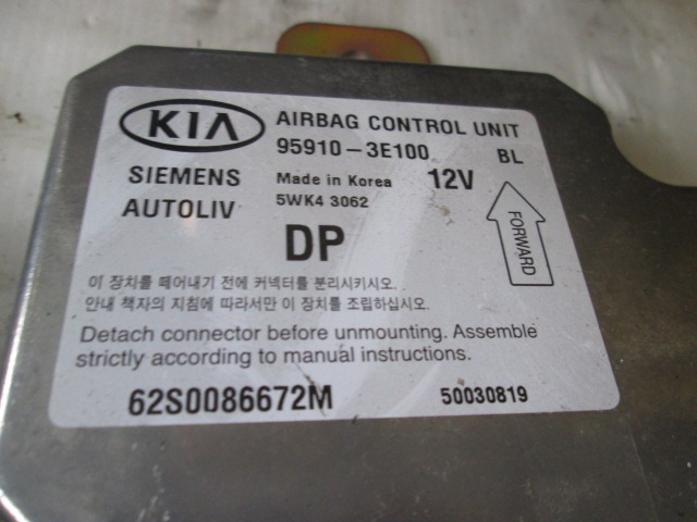 KIT AIRBAG KOMPLET OEM N.  ORIGINAL REZERVNI DEL KIA SORENTO JC MK1 (2002 - 2009) DIESEL LETNIK 2004