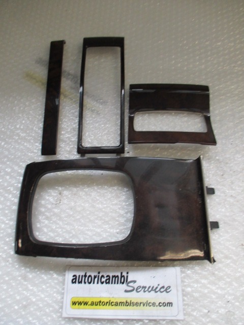 NOTRANJE OKRASNE LETVE  OEM N.  ORIGINAL REZERVNI DEL AUDI A6 C5 R 4B5 4B2 BER/SW/ALLROAD (2001 - 2004)DIESEL LETNIK 2004