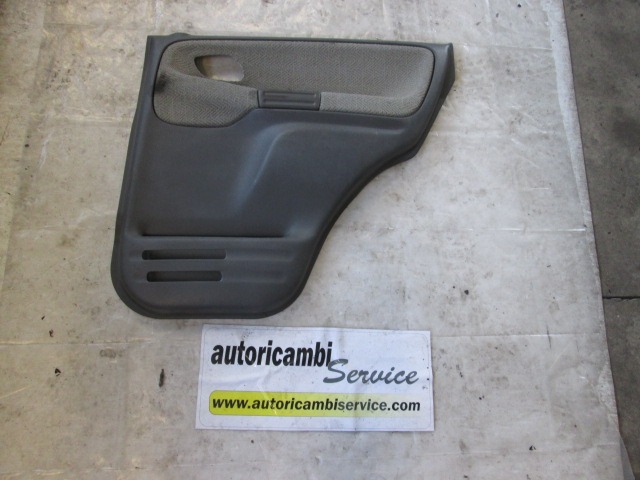 VRATNI PANEL OEM N. PNPDTSZGRANDVITARAFTMK1SV5P ORIGINAL REZERVNI DEL SUZUKI GRAND VITARA FT HT GT MK1 (1999 - 2006) DIESEL LETNIK 1998