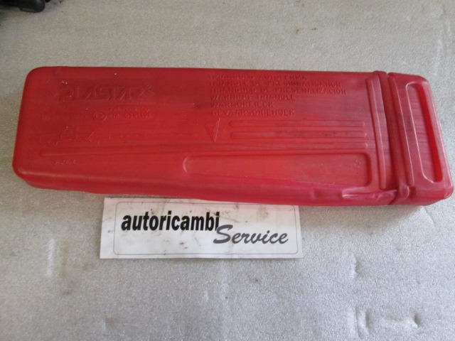 OPOZORILNI TRIKOTNIK / PRVA POMOC / CUSHION OEM N. 27R0391104 ORIGINAL REZERVNI DEL FIAT MAREA 185 BER/SW (1996 - 02/1999) BENZINA LETNIK 1997