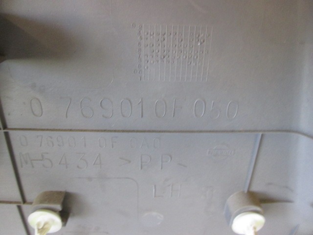 NOTRANJA OBLOGA ZADNJEGA BOKA  OEM N. 7690101050 ORIGINAL REZERVNI DEL NISSAN TERRANO II R20 (1996 - 1999) DIESEL LETNIK 1999
