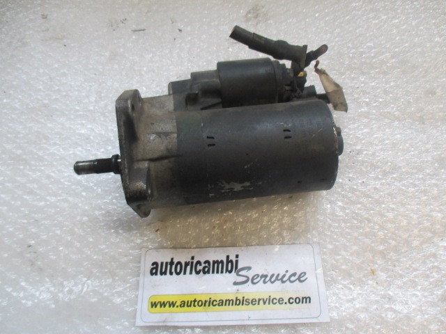 ZAGANJAC MOTORJA  OEM N. 068911024F ORIGINAL REZERVNI DEL VOLKSWAGEN POLO 6N1 6V2 (11/1994 - 01/2000)BENZINA LETNIK 1997