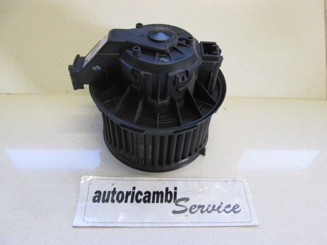 VENTILATOR  KABINE  OEM N. 3137231000 ORIGINAL REZERVNI DEL FORD FIESTA CB1 CNN MK6 (09/2008 - 11/2012) DIESEL LETNIK 2010