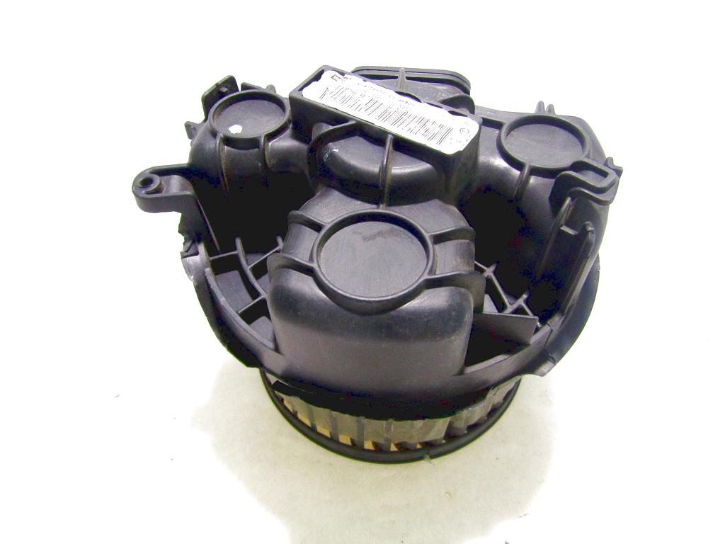 VENTILATOR  KABINE  OEM N. F665876T8680 ORIGINAL REZERVNI DEL CITROEN C2 (2004 - 2009) DIESEL LETNIK 2004