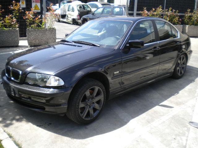 BMW SERIE 3 330D E46 3.0 D 135KW AUT 5P (2000) RICAMBI IN MAGAZZINO