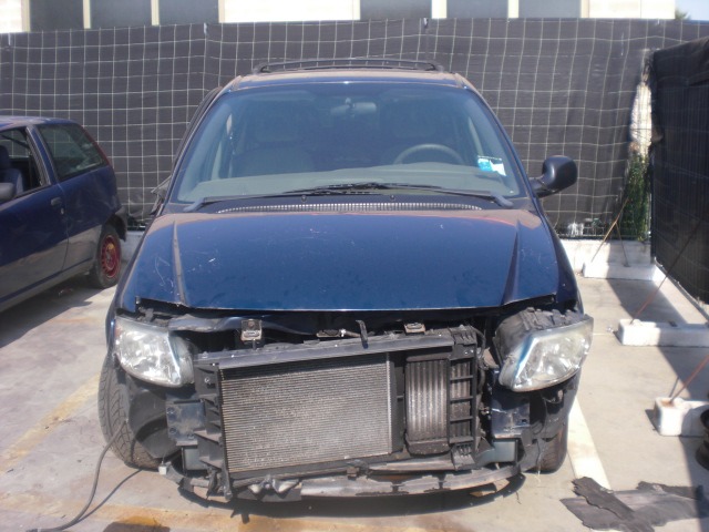 CHRYSLER VOYAGER 2.5 D 105KW 5P 5M (2004) RICAMBIO USATO 