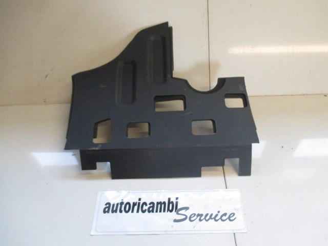 MONTA?NI DELI /  ARMATURNE PLOSCE SPODNJI OEM N. 13164113 ORIGINAL REZERVNI DEL OPEL CORSA C X01 R (2004 - 10/2006) DIESEL LETNIK 2006