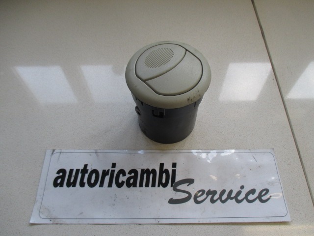 ODVOD ZRAKA OEM N.  ORIGINAL REZERVNI DEL FIAT PUNTO 188 MK2 R (2003 - 2011) DIESEL LETNIK 2005