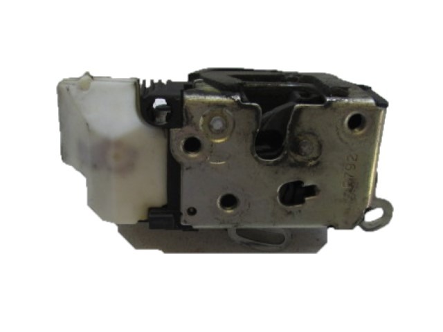 CENTRALNI ZAKLEP SPREDNJIH VRAT  OEM N. 46800415 ORIGINAL REZERVNI DEL ALFA ROMEO 147 937 (2001 - 2005)DIESEL LETNIK 2002