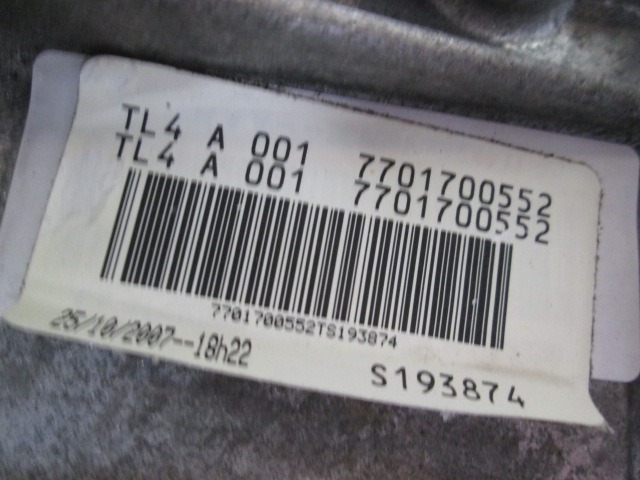 ROCNI MENJALNIK OEM N. 7701476642 ORIGINAL REZERVNI DEL RENAULT MEGANE MK2 R BM0/1 CM0/1 EM0/1 KM0/1 LM0/1 BER/GRANDTOUR  (2006 - 2009) DIESEL LETNIK 2008