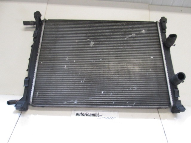 RADIATOR VODE OEM N. 7711368041 ORIGINAL REZERVNI DEL RENAULT MEGANE MK2 R BM0/1 CM0/1 EM0/1 KM0/1 LM0/1 BER/GRANDTOUR  (2006 - 2009) DIESEL LETNIK 2008