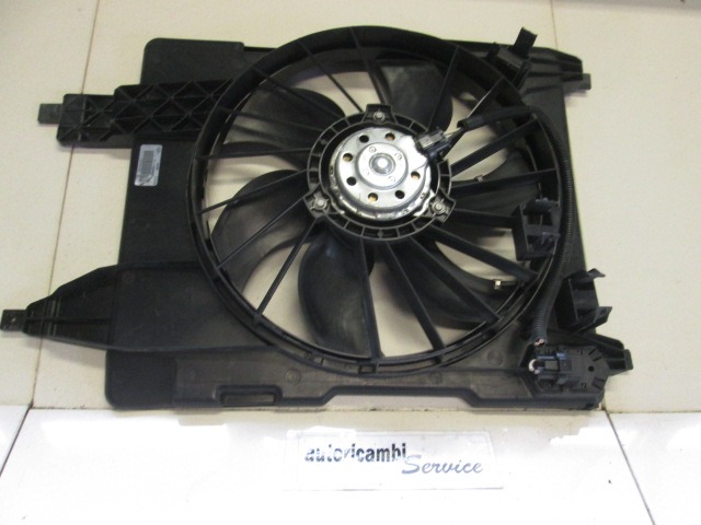 VENTILATOR HLADILNIKA OEM N. 8200680824 ORIGINAL REZERVNI DEL RENAULT MEGANE MK2 R BM0/1 CM0/1 EM0/1 KM0/1 LM0/1 BER/GRANDTOUR  (2006 - 2009) DIESEL LETNIK 2008