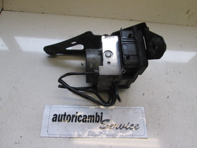 ABS AGREGAT S PUMPO OEM N. 8200737985 ORIGINAL REZERVNI DEL RENAULT MEGANE MK2 R BM0/1 CM0/1 EM0/1 KM0/1 LM0/1 BER/GRANDTOUR  (2006 - 2009) DIESEL LETNIK 2008