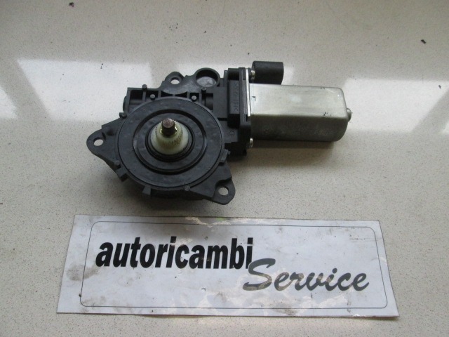 MOTORCEK ELEKTRICNEGA POMIKA ZADNJEGA STEKLA  OEM N. 46841278 ORIGINAL REZERVNI DEL FIAT STILO 192 BER/SW (2001 - 2004) DIESEL LETNIK 2007