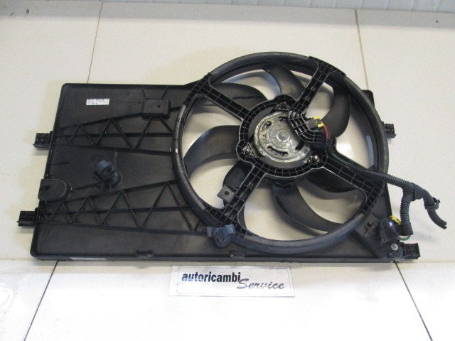 VENTILATOR HLADILNIKA OEM N. 51780703 ORIGINAL REZERVNI DEL FIAT FIORINO 225 (2007 - 2016) DIESEL LETNIK 2008