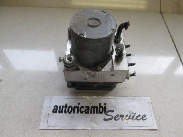 ABS AGREGAT S PUMPO OEM N. 58103B0335 ORIGINAL REZERVNI DEL PEUGEOT 307 3A/B/C/E/H BER/SW/CABRIO (2001 - 2009) BENZINA LETNIK 2005