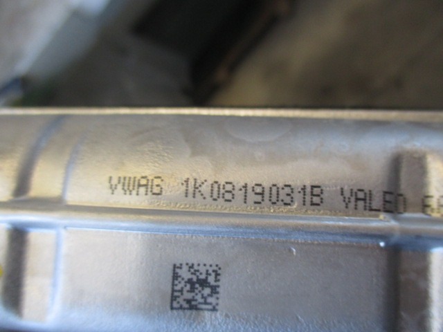 GRELEC RADIATORJA OEM N. 1K0819031B ORIGINAL REZERVNI DEL AUDI A3 MK2 8P 8PA 8P1 (2003 - 2008)DIESEL LETNIK 2008