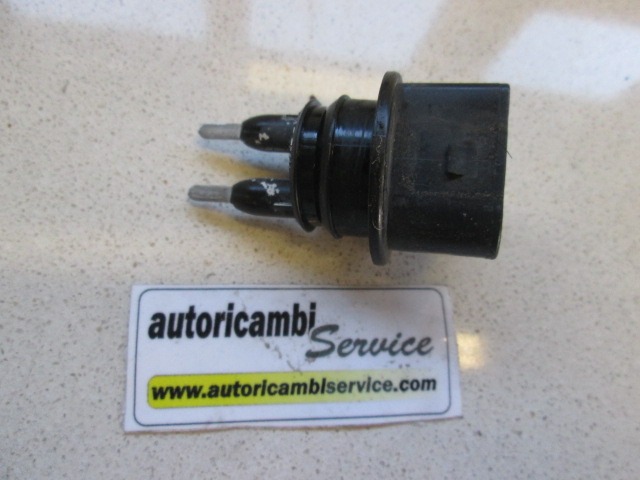 DRUGI SENZORJI OEM N. 1J0973202 ORIGINAL REZERVNI DEL AUDI A3 MK2 8P 8PA 8P1 (2003 - 2008)DIESEL LETNIK 2008