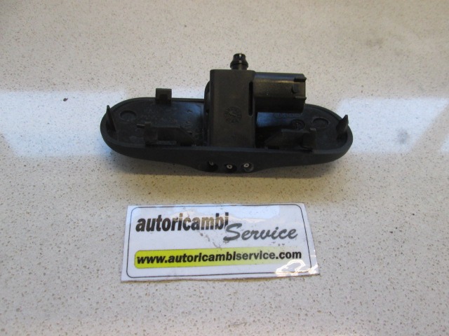 CRPALKA ZA PRANJE ZAROMETOV  OEM N. 8P0955988 ORIGINAL REZERVNI DEL AUDI A3 MK2 8P 8PA 8P1 (2003 - 2008)DIESEL LETNIK 2008