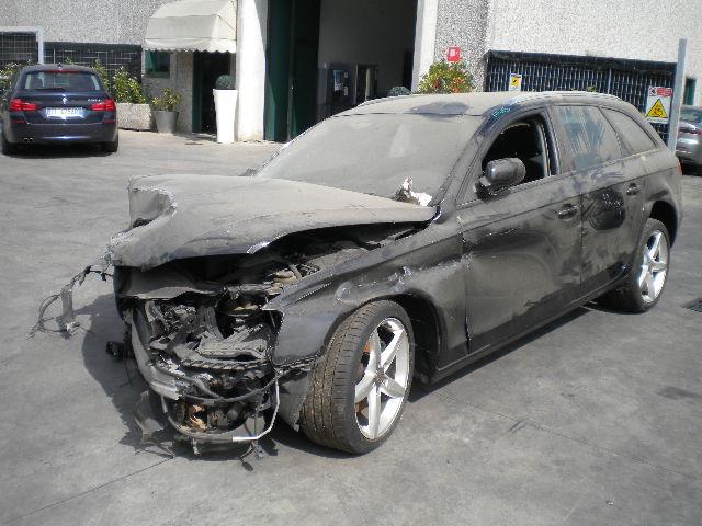 AUDI A4 SW 2.0 D 105KW AUT 5P (2010) RICAMBIO USATO 