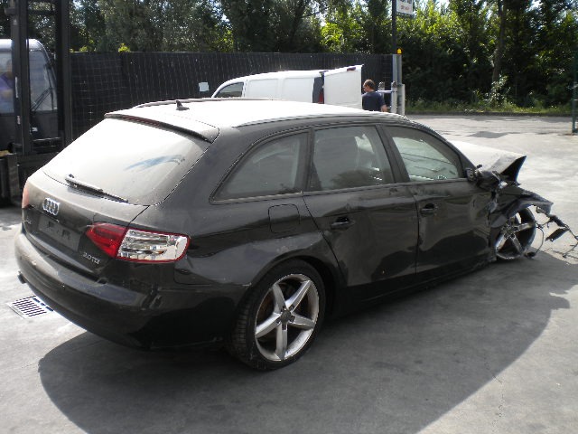 AUDI A4 SW 2.0 D 105KW AUT 5P (2010) RICAMBIO USATO 