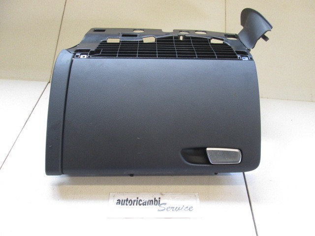 PREDAL ZA DOKUMENTE OEM N. 8K1857104B6PS ORIGINAL REZERVNI DEL AUDI A4 B8 8K2 BER/SW/CABRIO (2007 - 11/2015) DIESEL LETNIK 2010