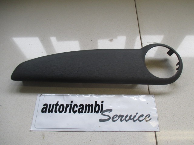 MONTA?NI DELI /  ARMATURNE PLOSCE SPODNJI OEM N. 84760-0X000 ORIGINAL REZERVNI DEL HYUNDAI I10 PA MK1 (2008 - 11/2010) BENZINA LETNIK 2010