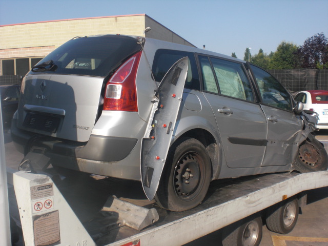 RENAULT MEGANE GRANDTOUR SW 1.5 D 78KW 6M 5P (2006) RICAMBIO USATO 