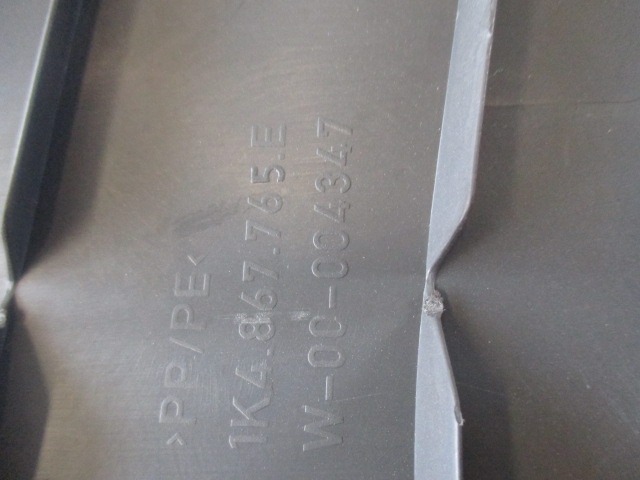 NOTRANJA OBLOGA ZADNJEGA BOKA  OEM N. 1K4867765E ORIGINAL REZERVNI DEL VOLKSWAGEN GOLF V 1K1 1K5 MK5 BER/SW (02/2004-11/2008) BENZINA/GPL LETNIK 2008