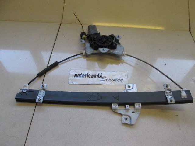 MEHANIZEM DVIGA SPREDNJIH STEKEL  OEM N. 8240107000 ORIGINAL REZERVNI DEL KIA PICANTO SA BA MK1 (2004 - 2008) BENZINA LETNIK 2007
